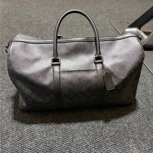 Coach Men’s Signature Duffel Bag